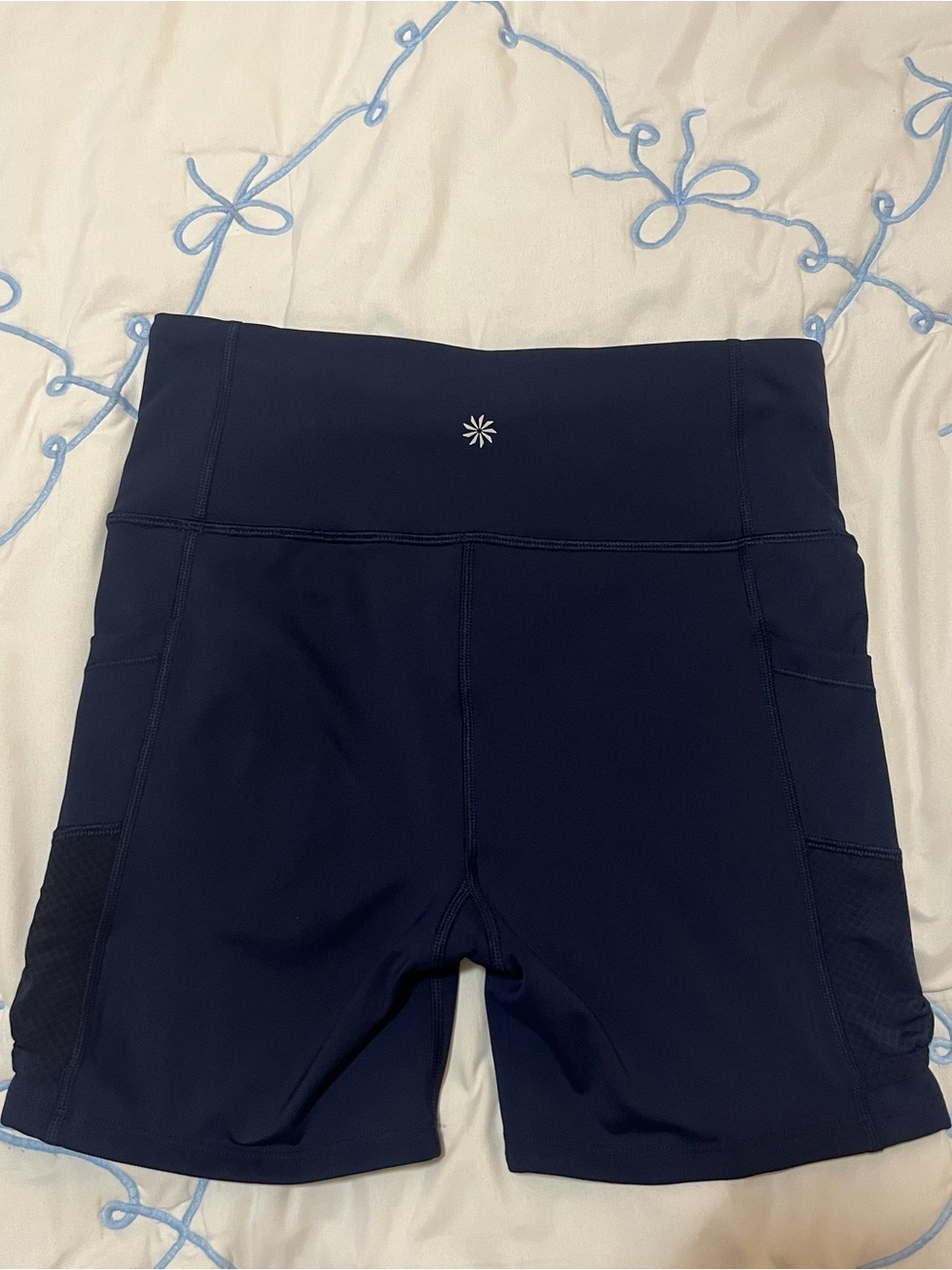 Athleta Ultimate Advantage Bike Shorts | Navy | Size Small - Picture 2 of 4